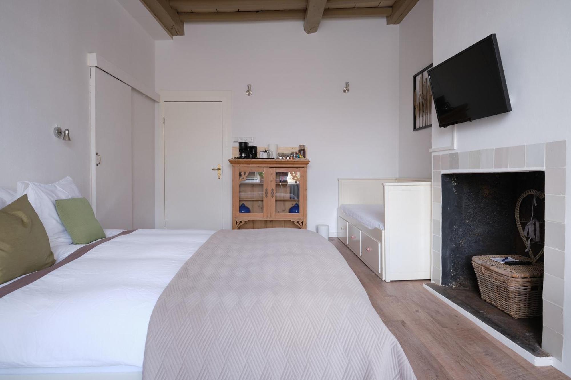 Het Gecroonde Swaert B&B Middelburg Exterior foto